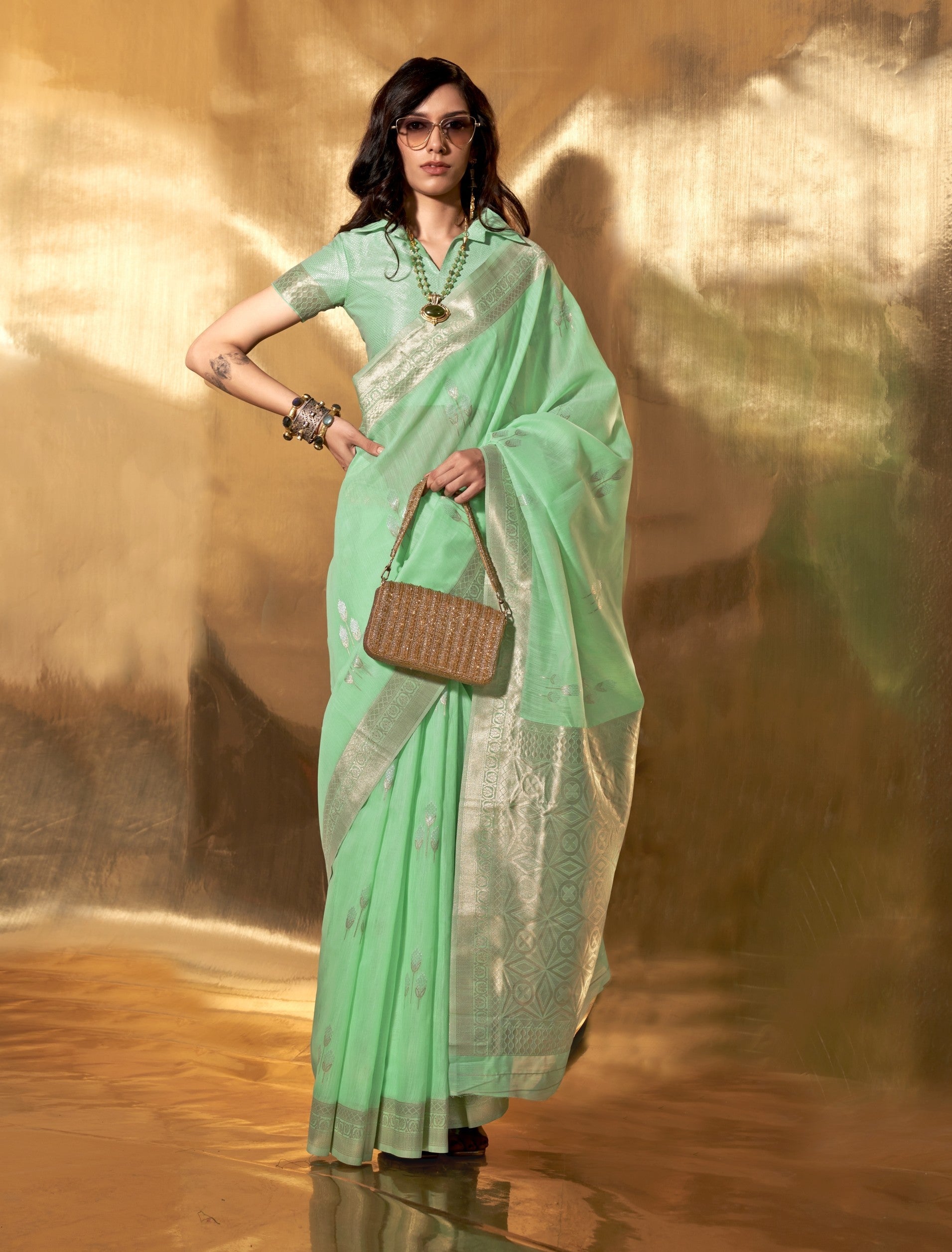 Zayana Linen Ready To Wear Pocket Saree