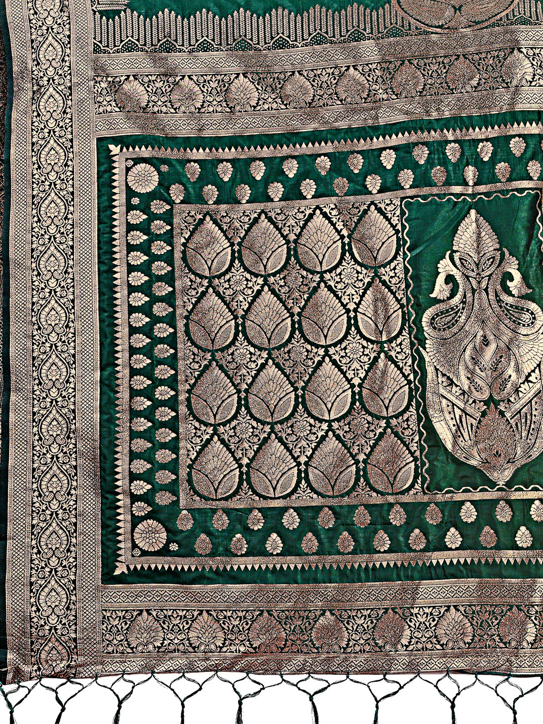 Regalia Silk Green Ready To Wear Pocket Saree