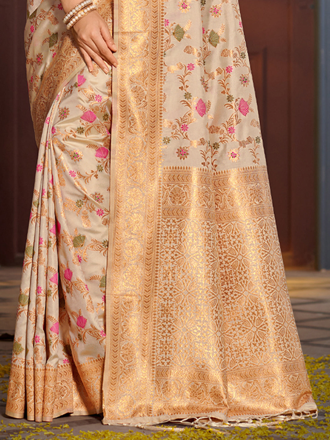 Eternal Flora Banarasi Silk (Cream) Ready To Wear Pocket Saree