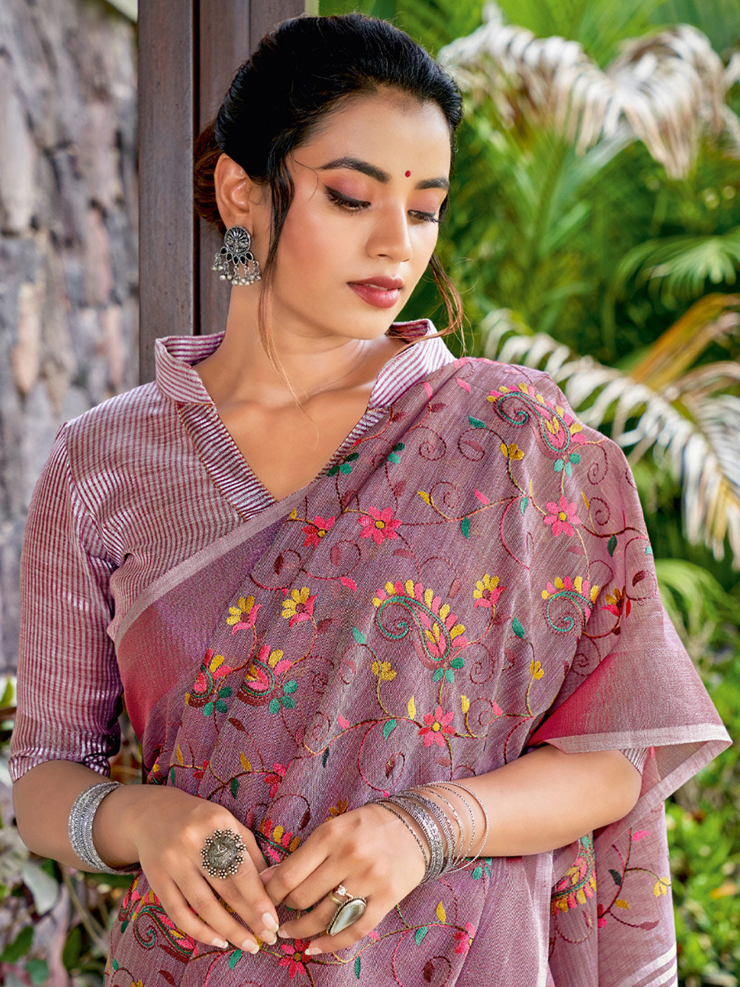 Floral Drift Linen (D) Ready To Wear Pocket Saree