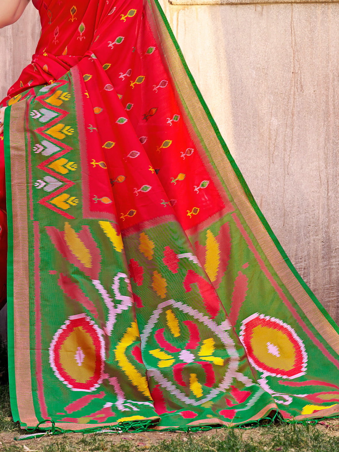 Ikat Reverie Powerloom Silk (B) Ready To Wear Pocket Saree