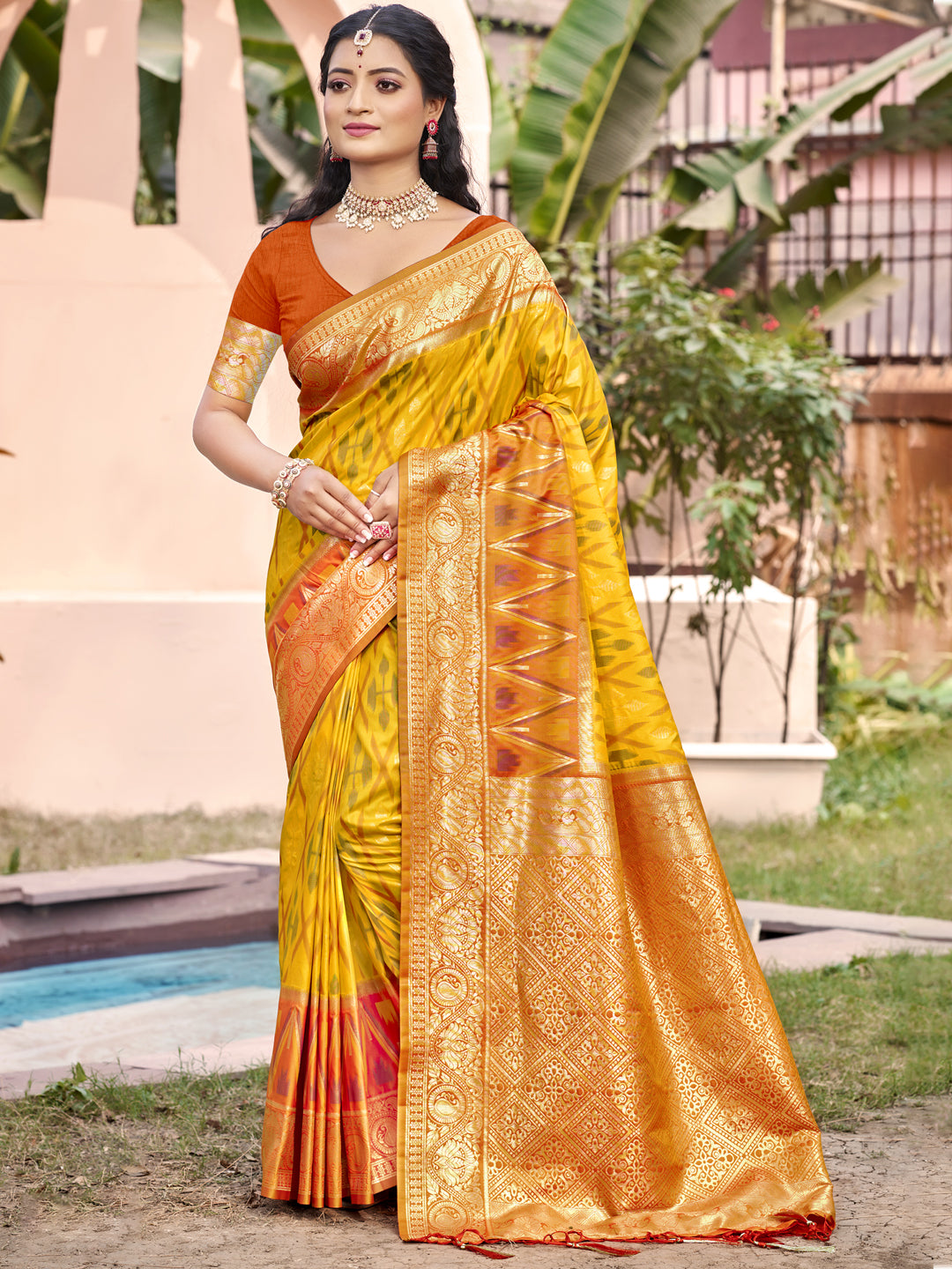 Crimson Ikat Powerloom Silk (B) Ready To Wear Pocket Saree