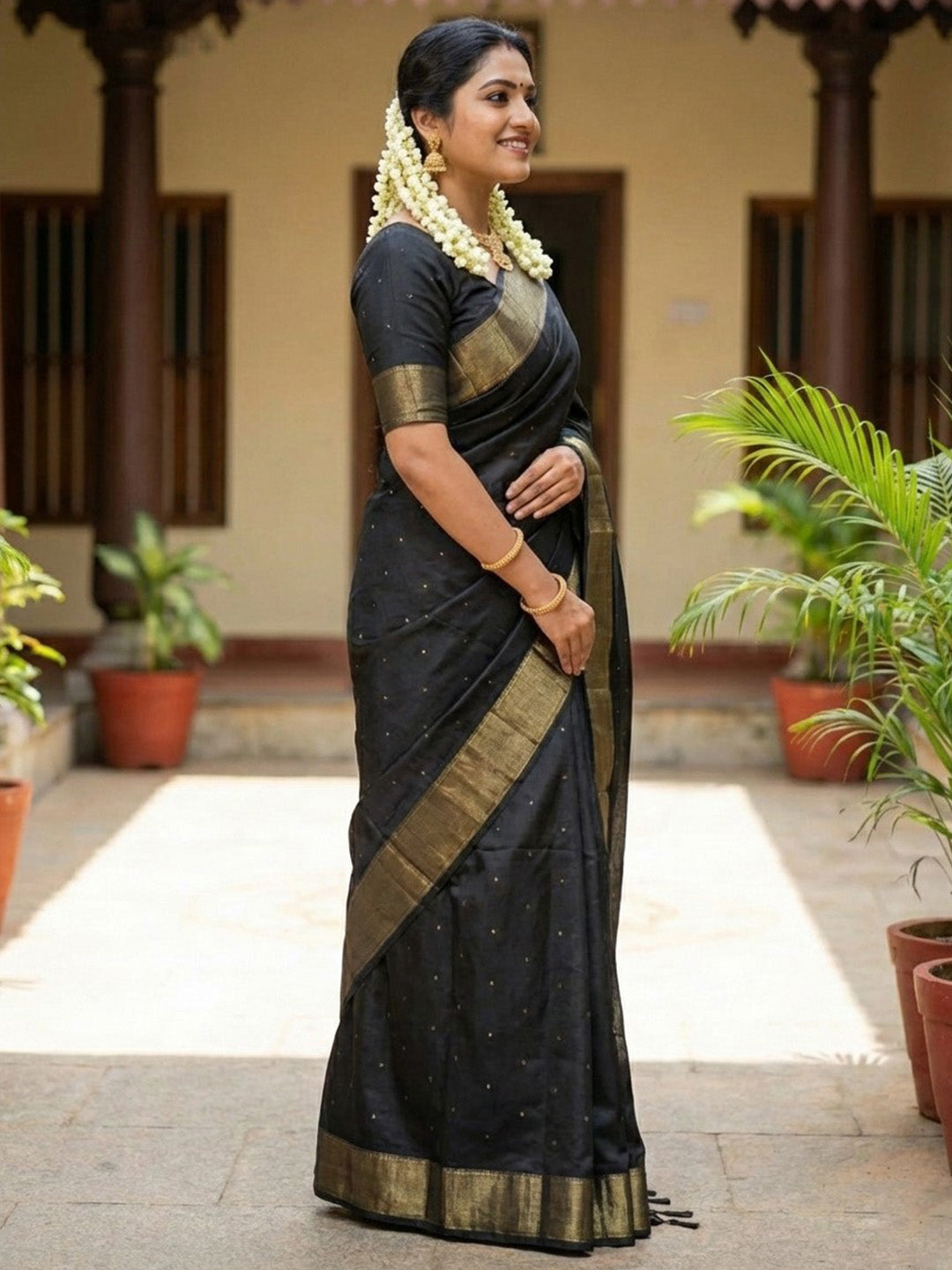 Avyukta Silk (G) Ready To Wear Pocket Saree