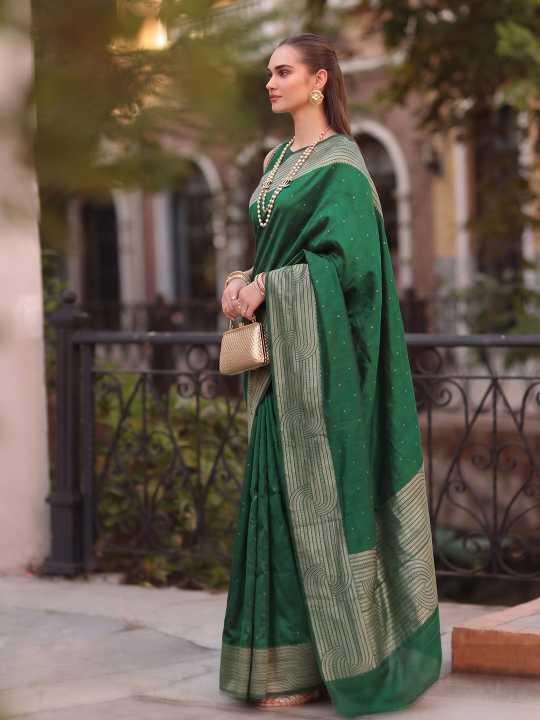 Zayna Weave Cotton (D) Ready To Wear Pocket Saree