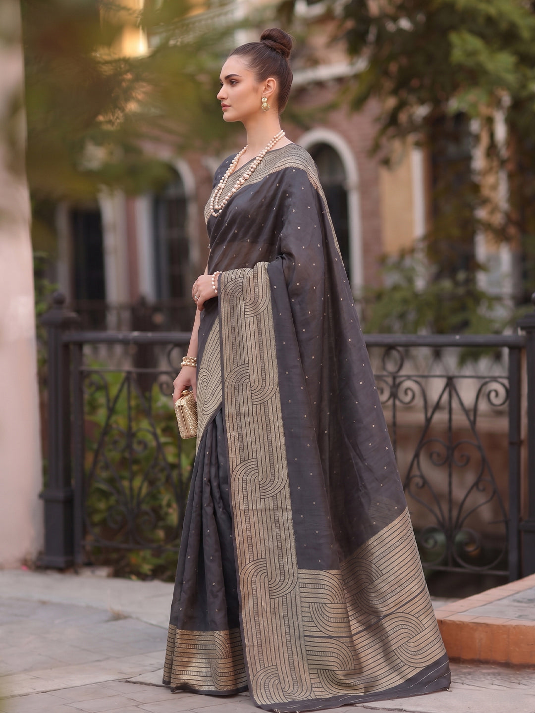 Zayna Weave Cotton (F) Ready To Wear Pocket Saree