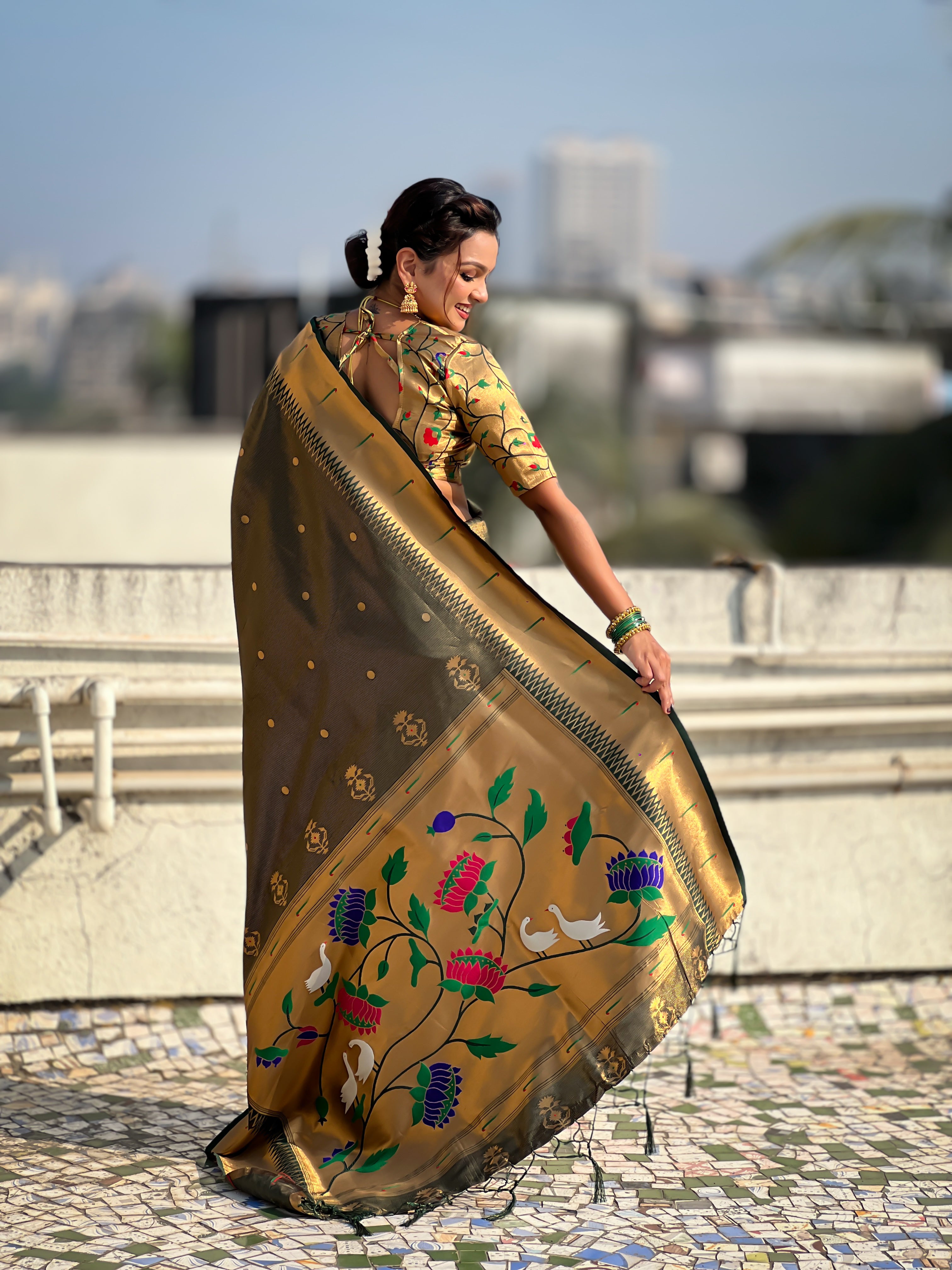 Shubh Savera Powerloom Paithani Silk Ready to Wear Pocket Saree