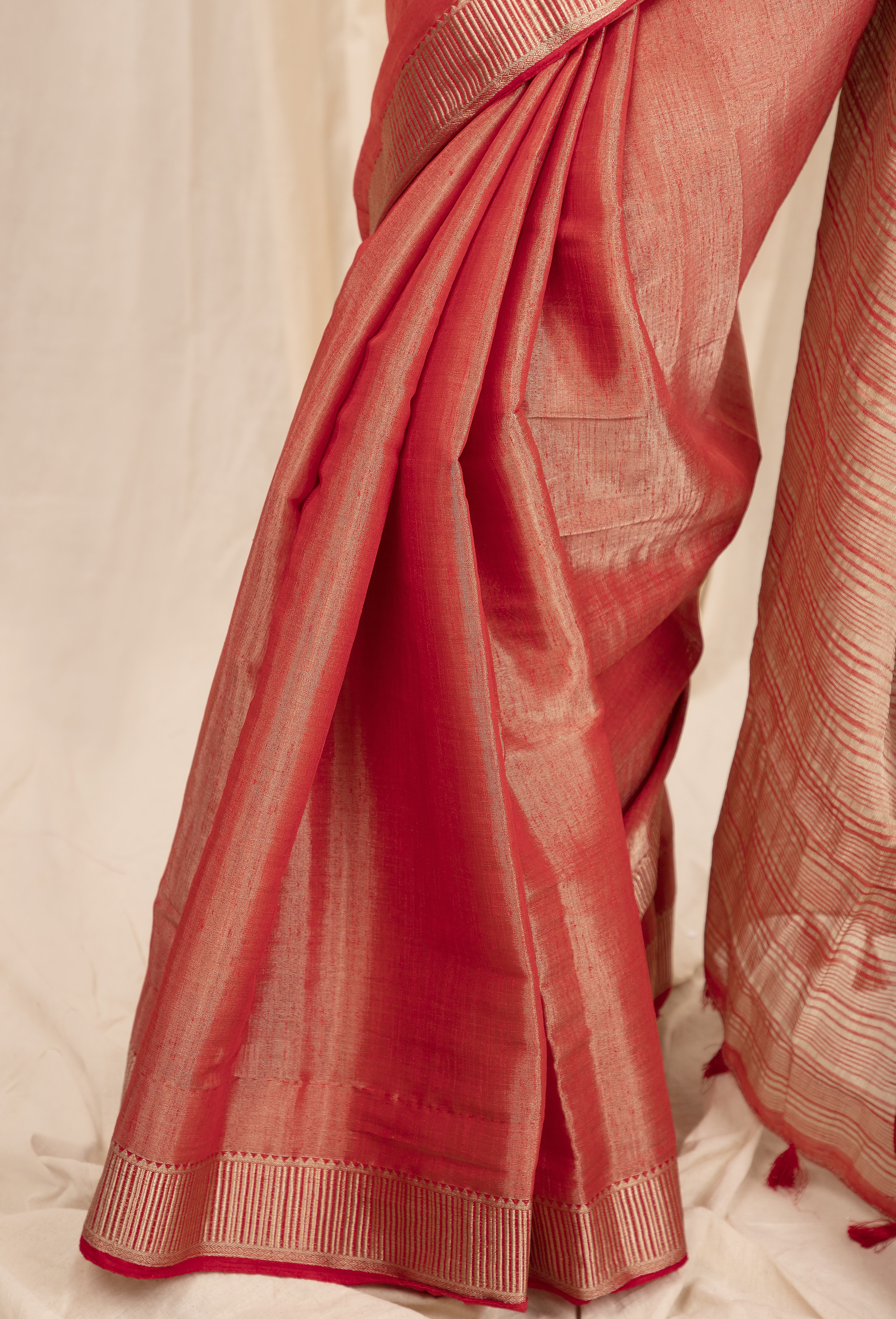 Auspicious Attire Linen Tissue Ready-to-wear Pocket Saree