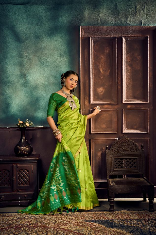 Evara Tussar Silk Ready To Wear Pocket Saree | Green