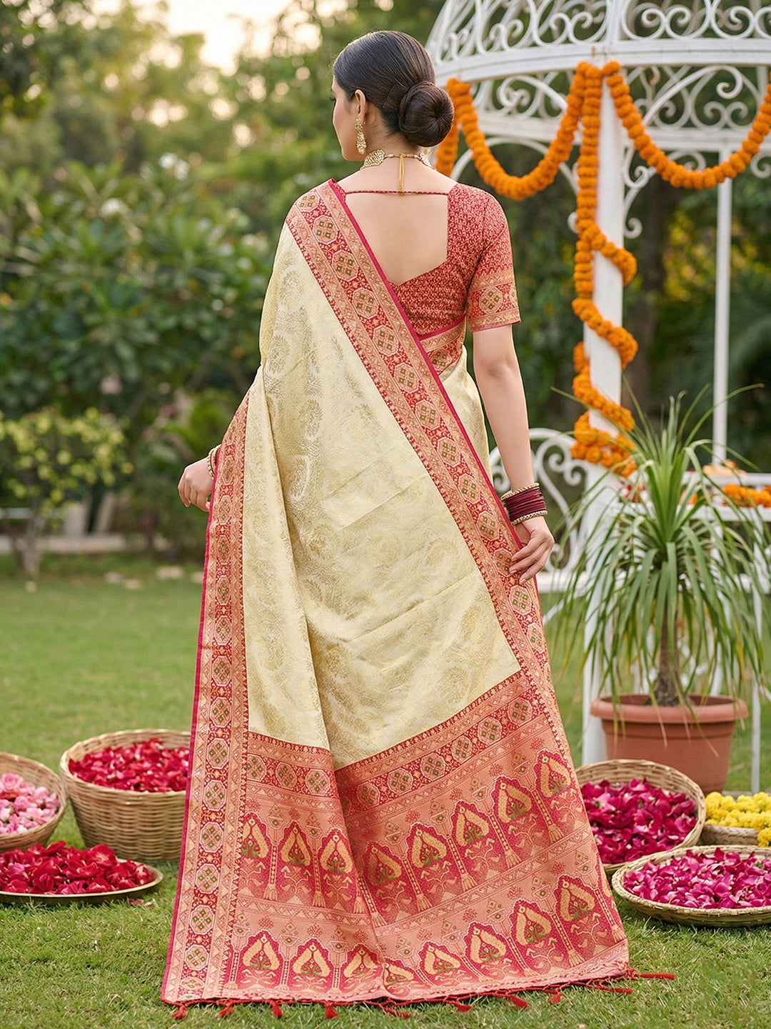 Subtle Splendor Banarasi Silk (E) Ready To Wear Pocket Saree