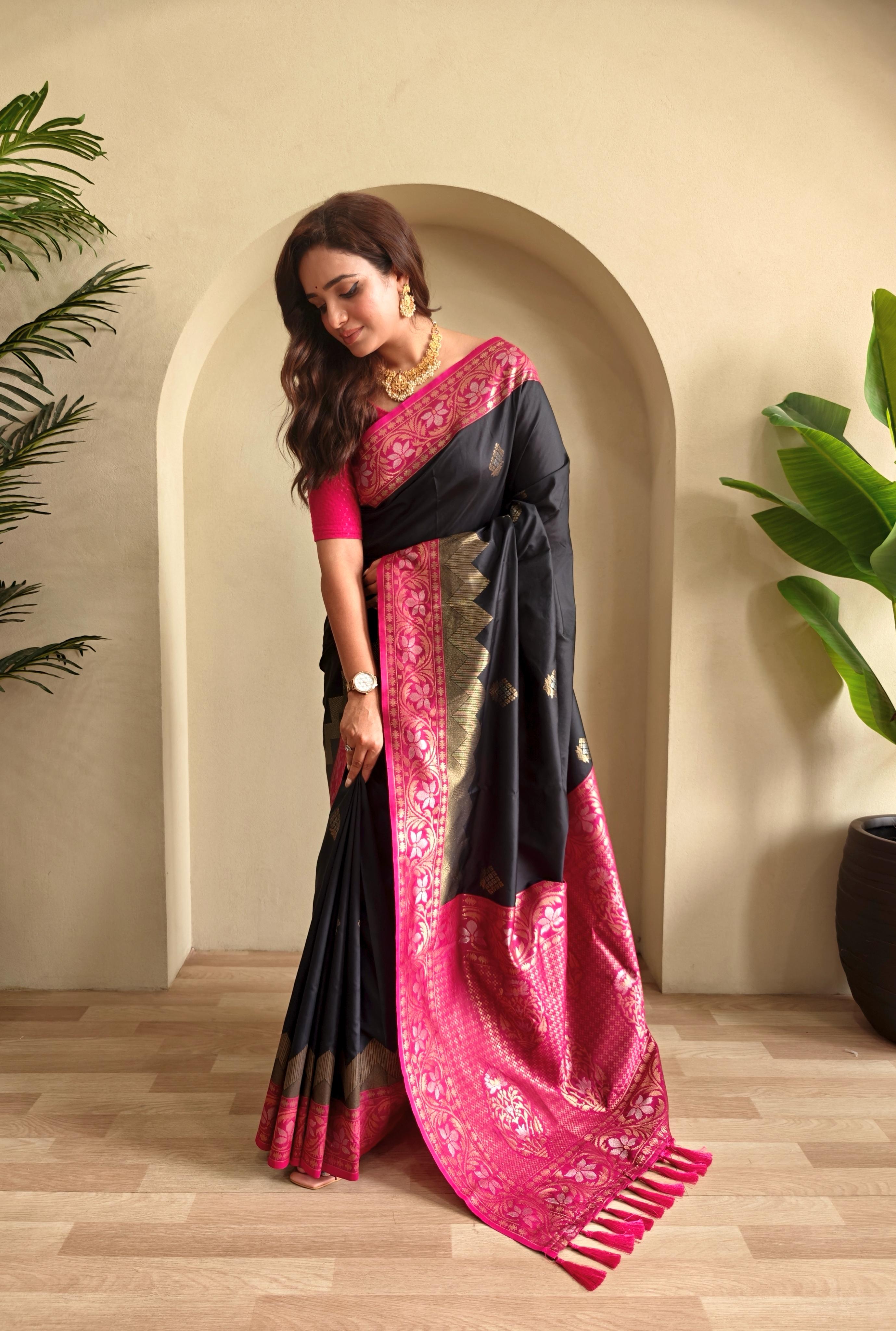 Dvirupa – Dual Tone Silk Ready-to-Wear Pocket Saree