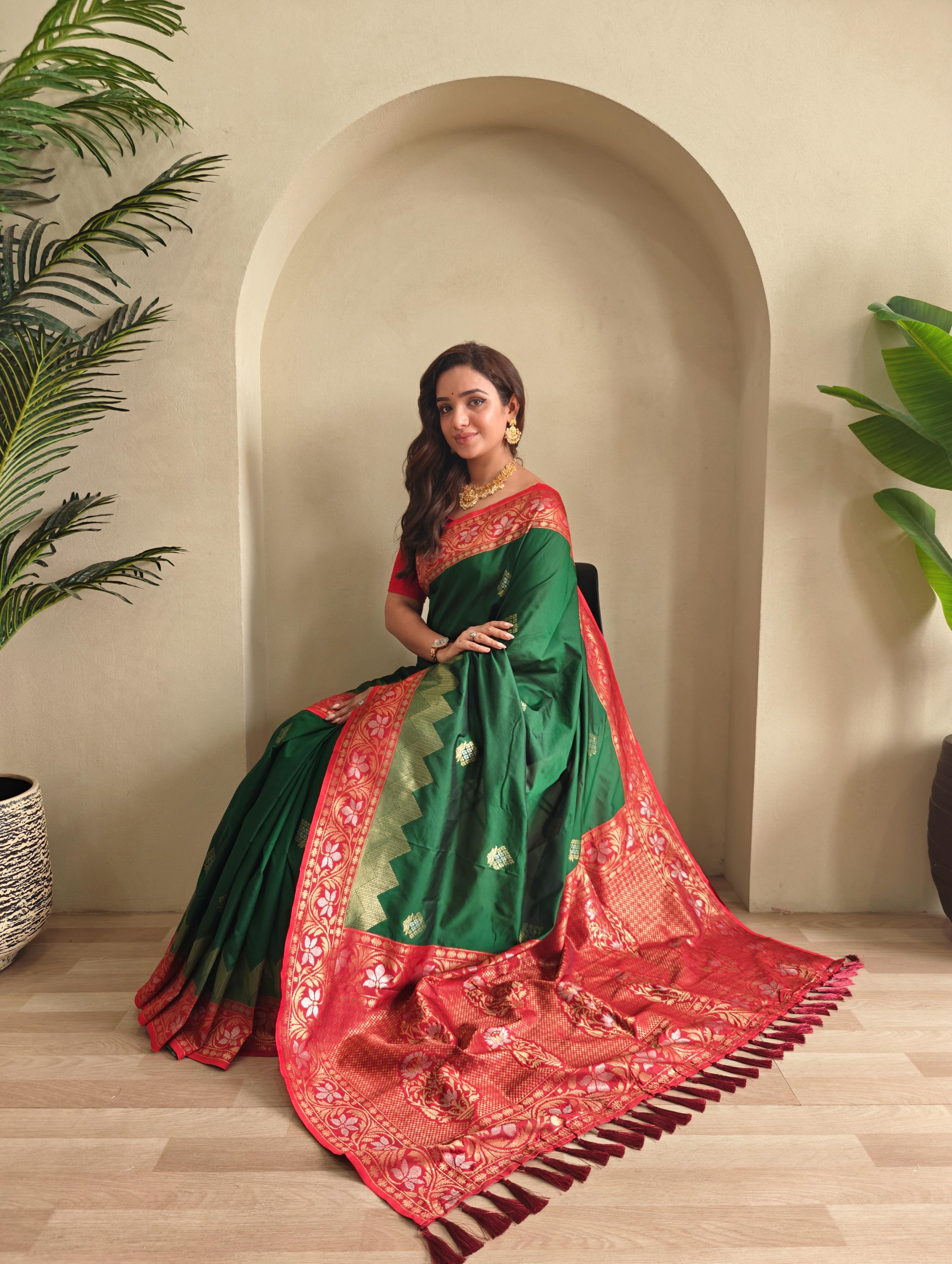 Dyutika – Dual Tone Silk Ready-to-Wear Pocket Saree