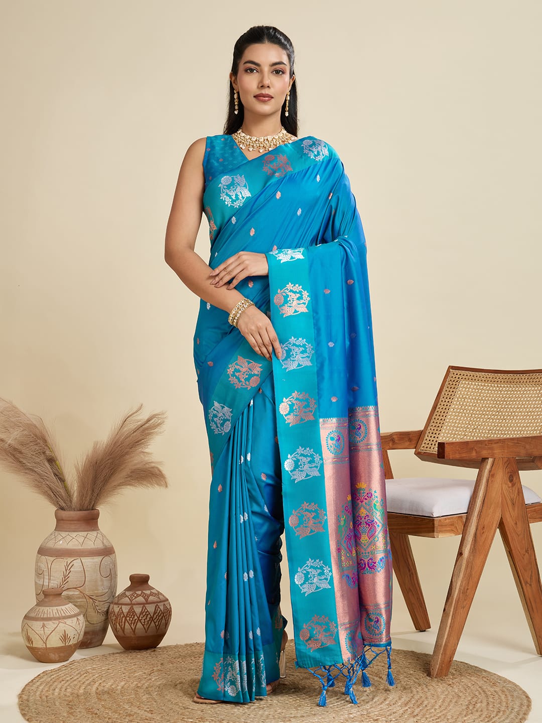 Utsav Aura (H) Ready To Wear Pocket Saree