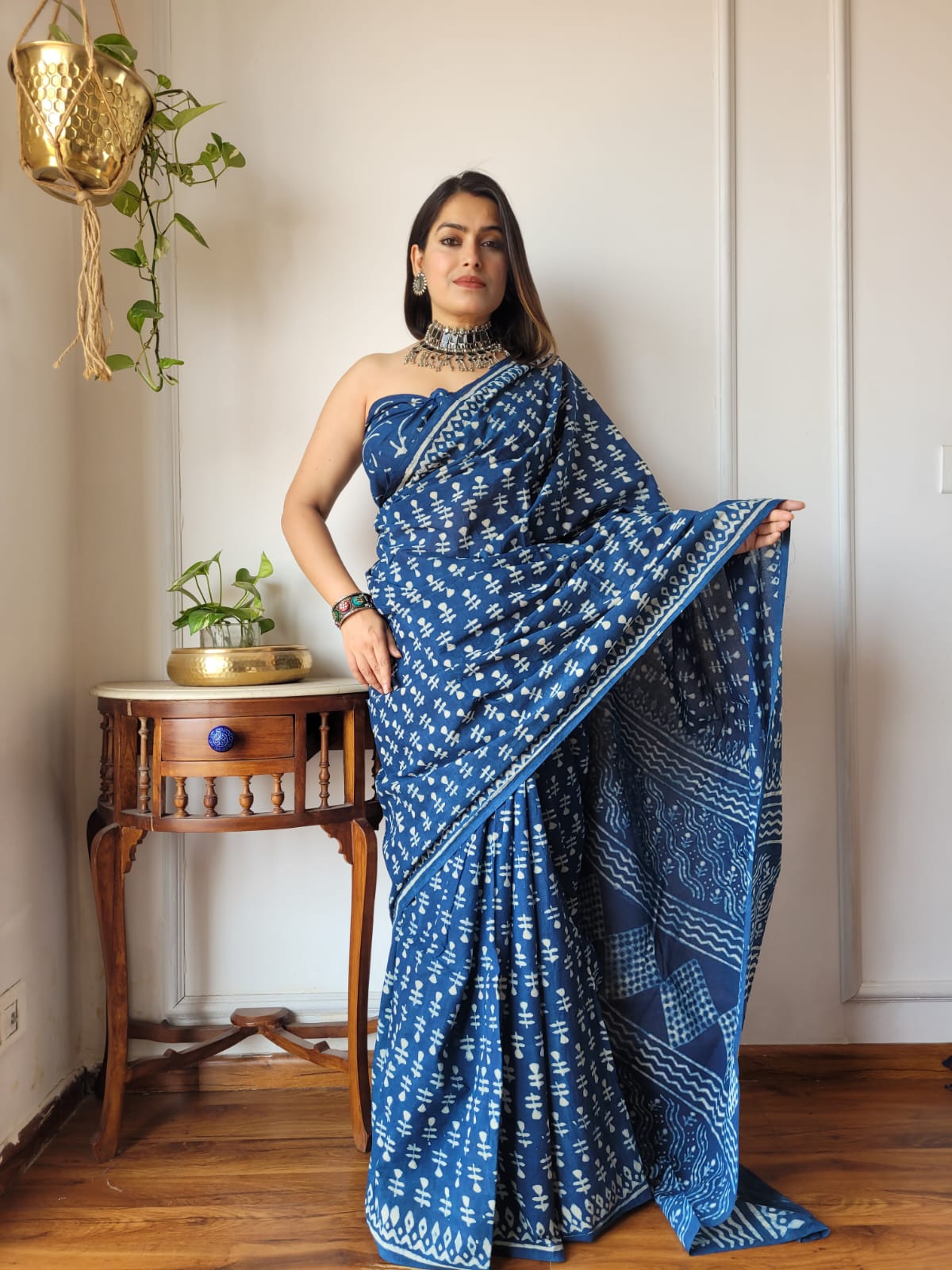 Whispers of Cotton (L) Ready To Wear Pocket Saree