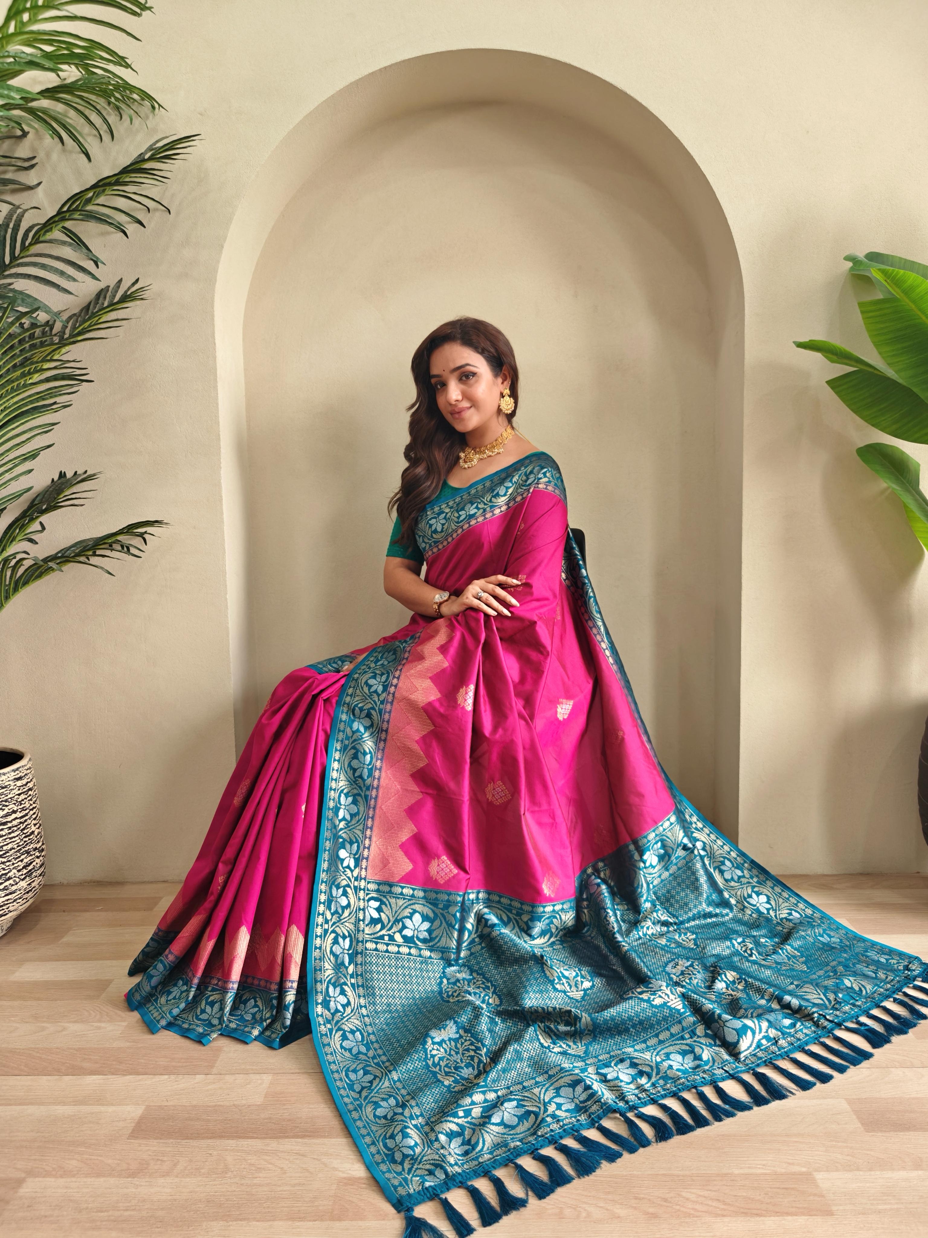 Dyutika – Dual Tone Silk Ready-to-Wear Pocket Saree