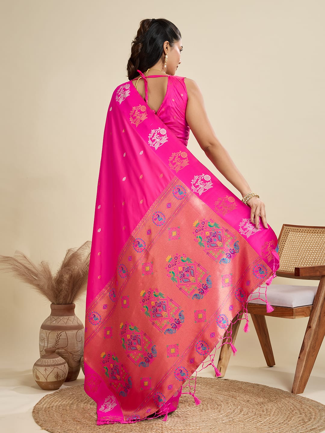 Utsav Aura (E) Ready To Wear Pocket Saree