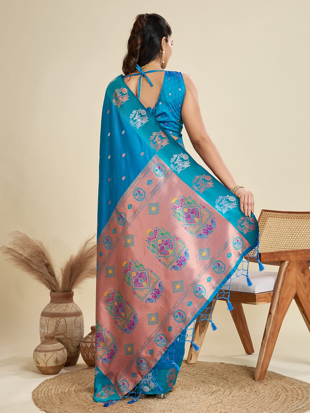 Utsav Aura (H) Ready To Wear Pocket Saree