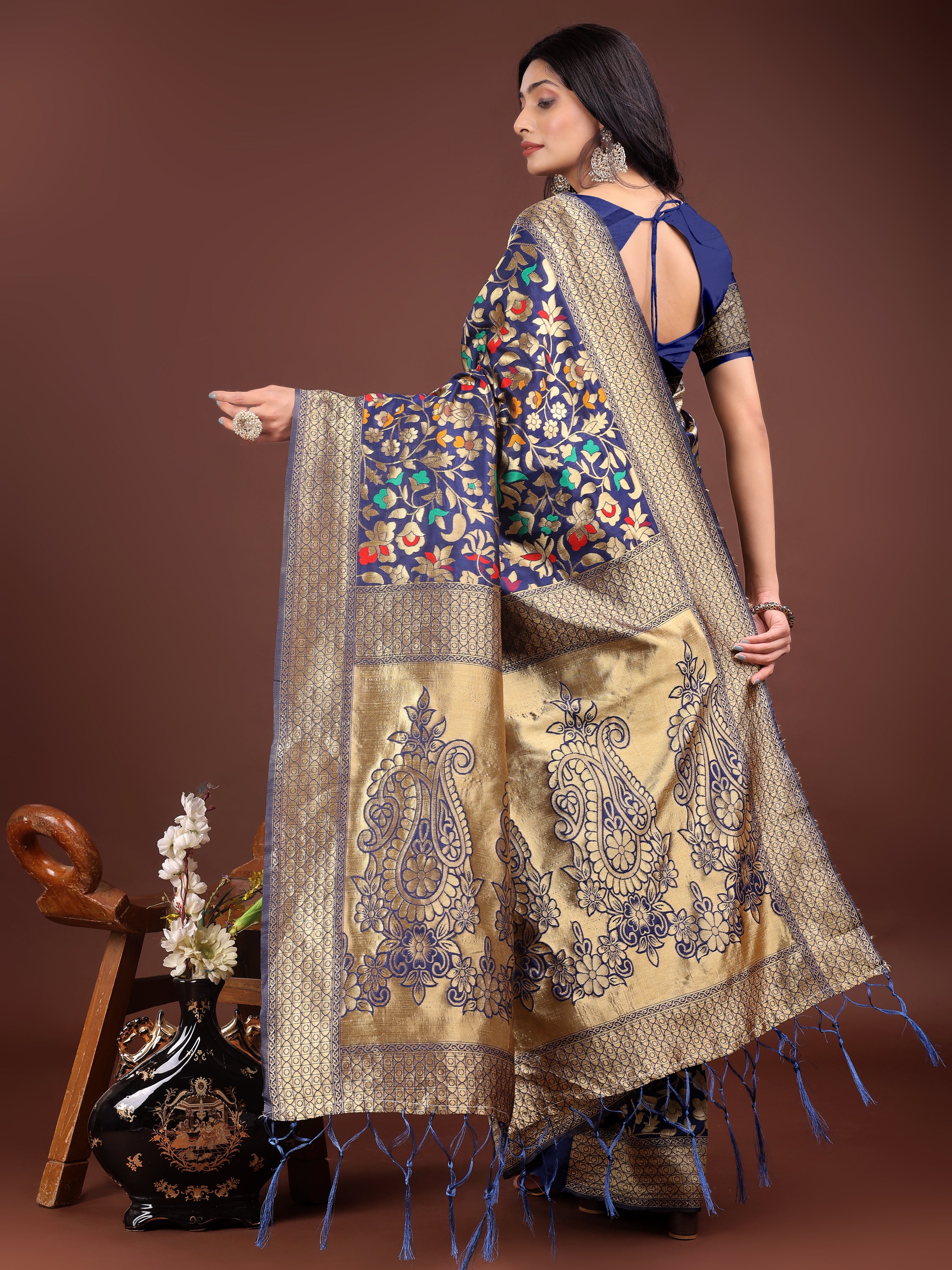 Ornate Bloom (B) Ready To Wear Pocket Saree