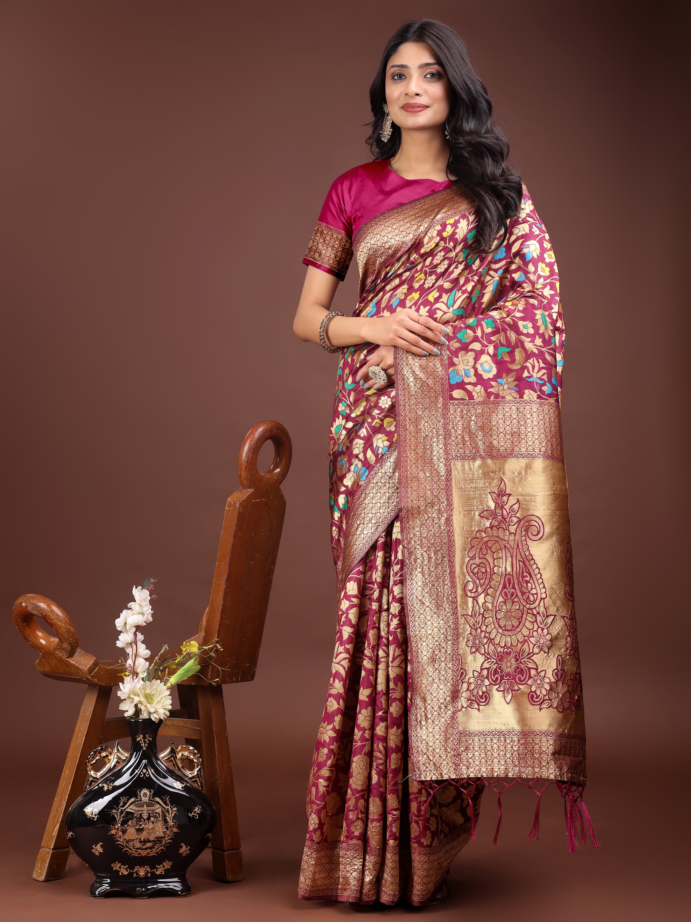 Ornate Bloom (C) Ready To Wear Pocket Saree