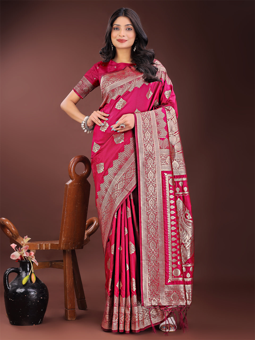 Regalia Silk Magenta Ready To Wear Pocket Saree