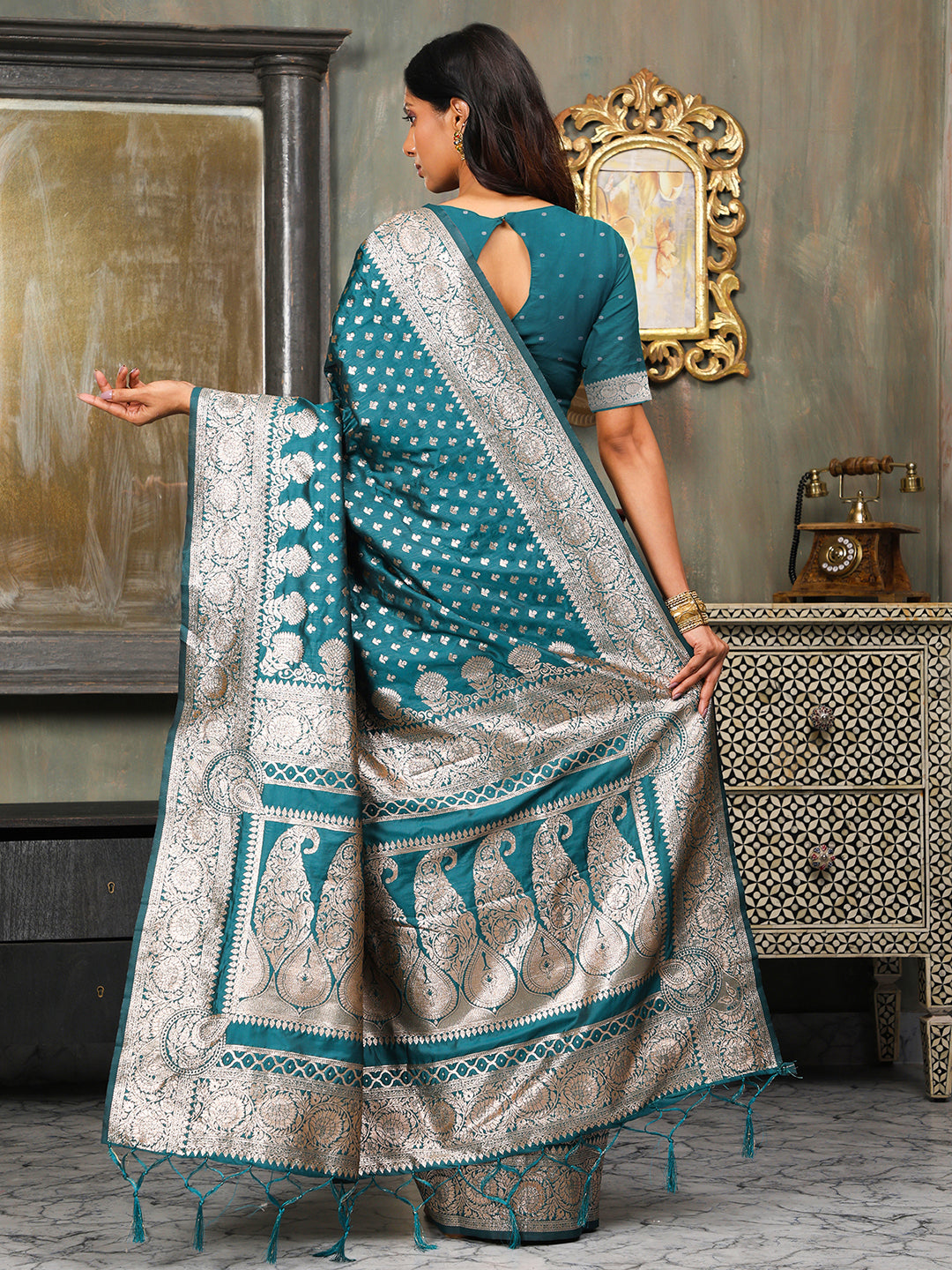 Silk Majesty Sea Green Ready To Wear Pocket Saree