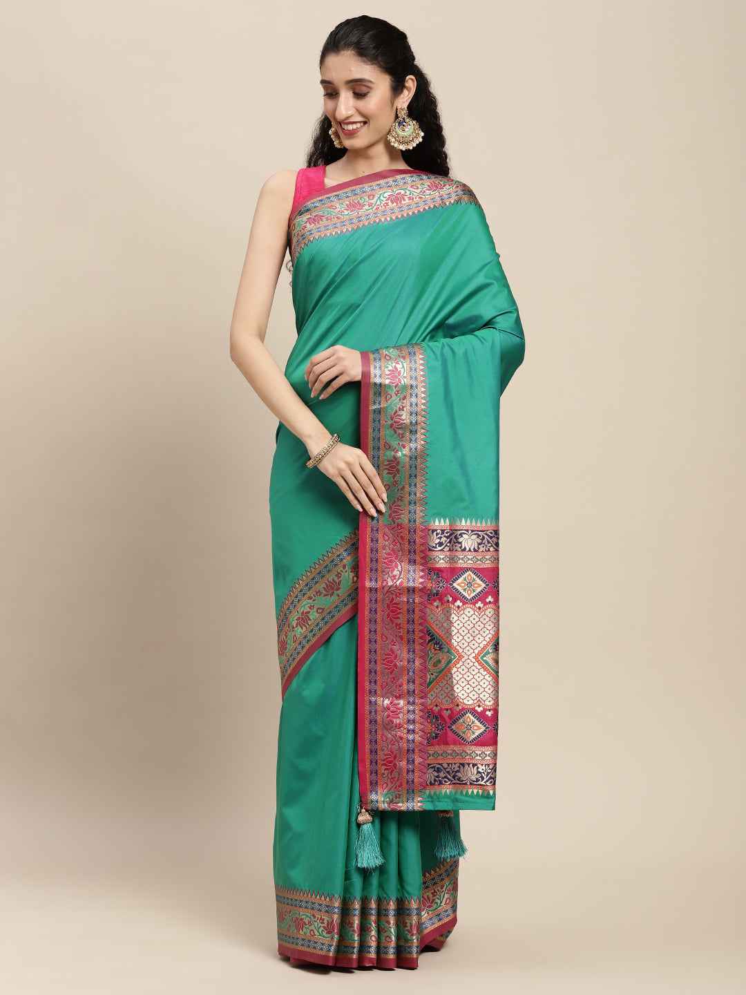 Festival Of Drapes (Green) Ready To Wear Pocket Saree