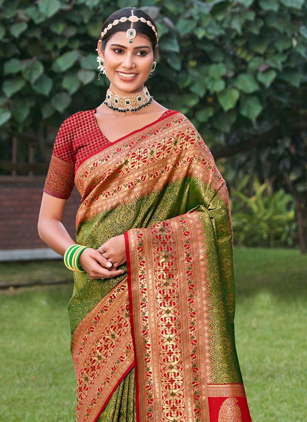 Golden Hour Banarasi Silk (B) Ready To Wear Pocket Saree