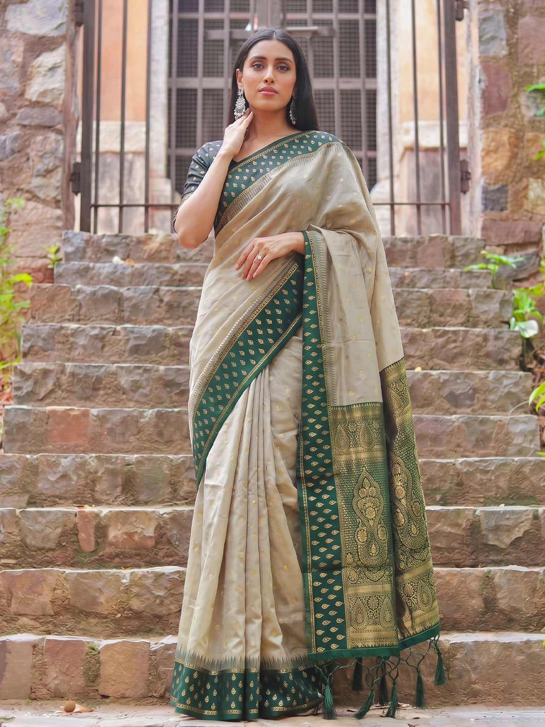 Madhvi Linen Cotton Ready To Wear Pocket Saree | Green