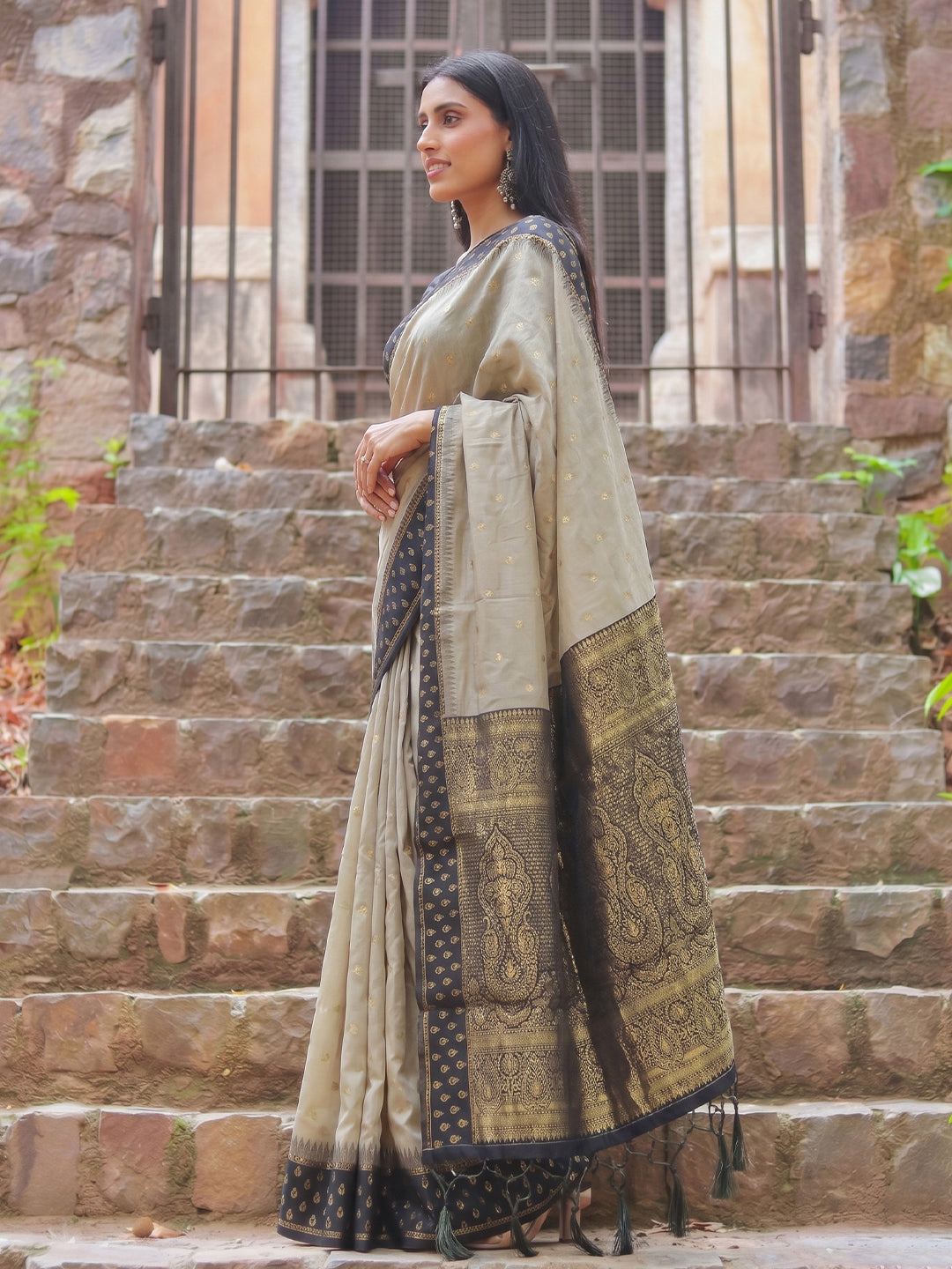 Madhvi Linen Cotton Ready To Wear Pocket Saree | Black