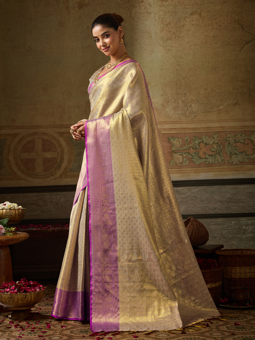 Chandrika Silk Ready To Wear Pocket Saree | Cream