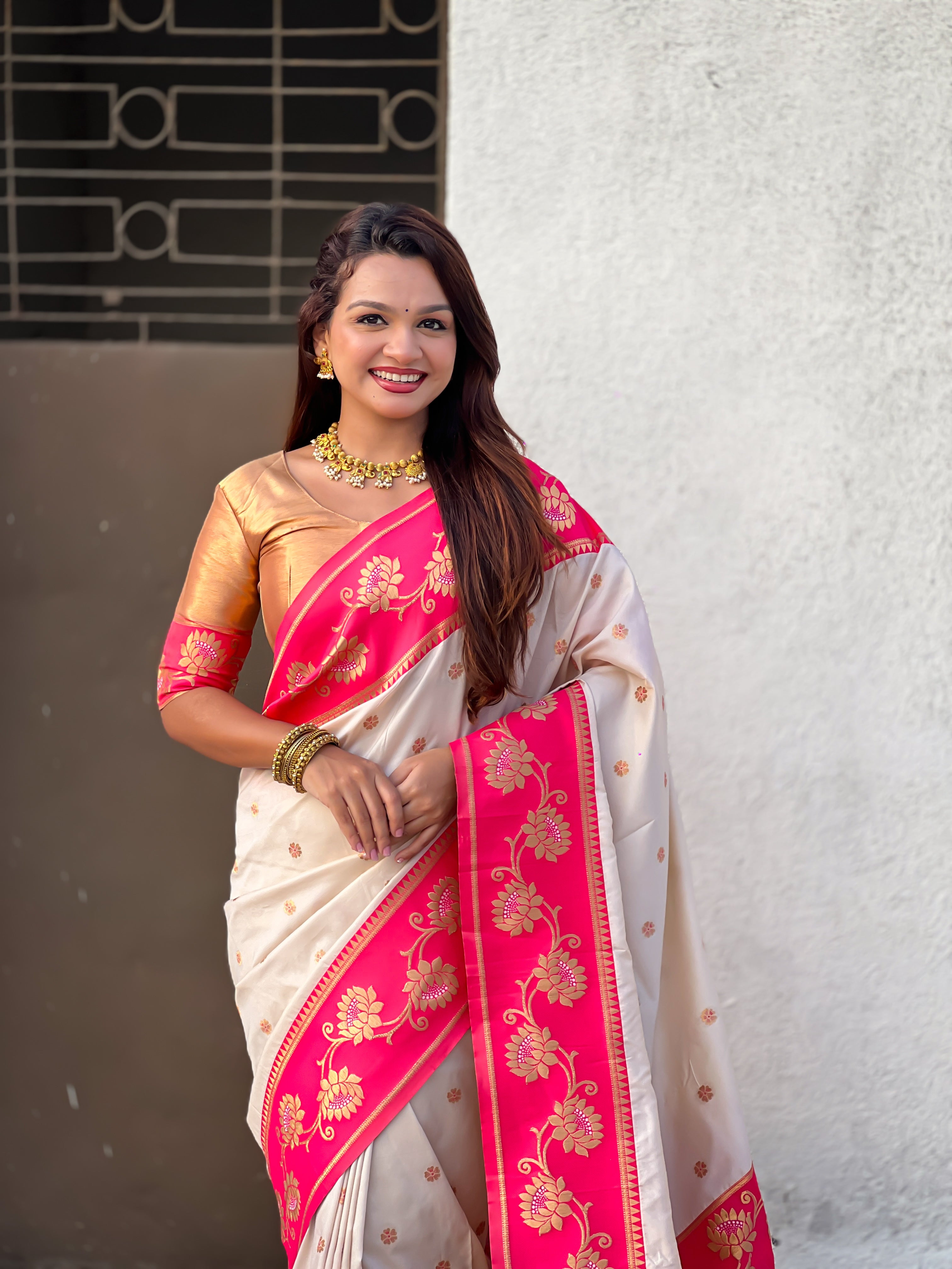 Aabha Powerloom Paithani Silk (Beige) Ready To Wear Pocket Saree
