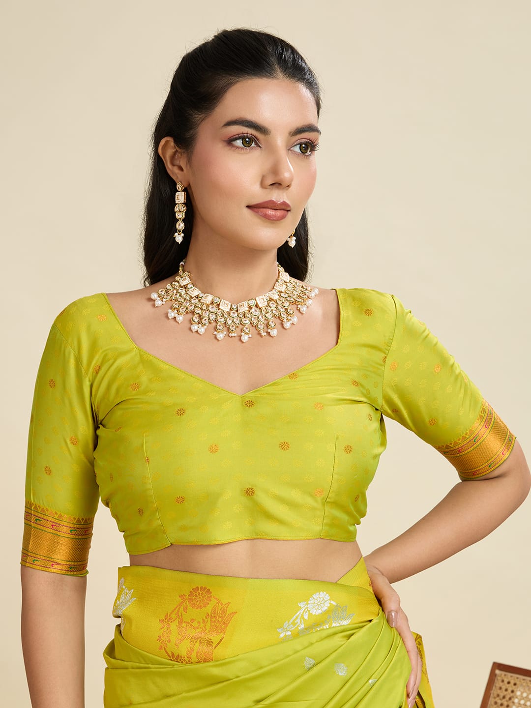 Utsav Aura (G) Ready To Wear Pocket Saree