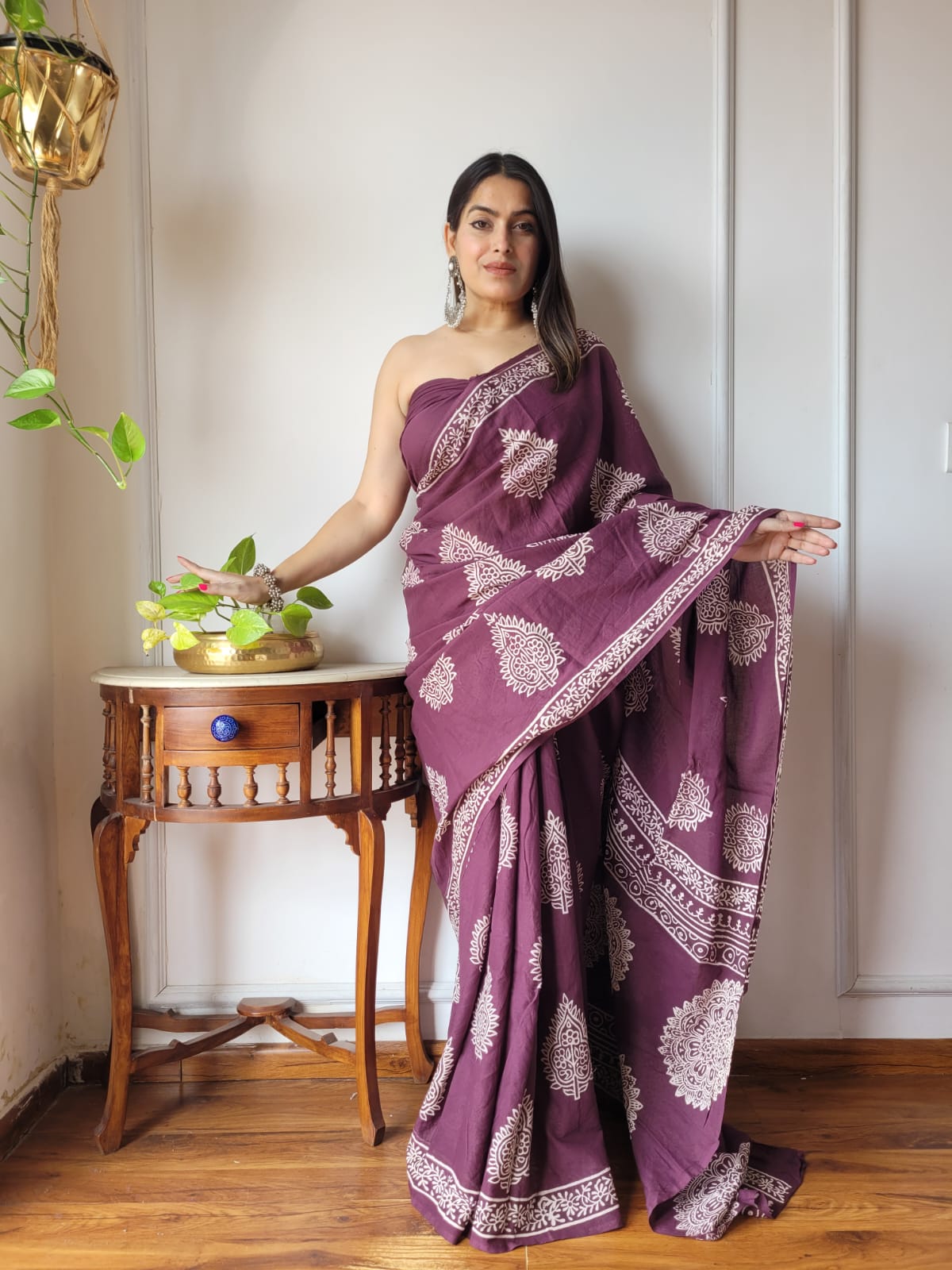 Aangan Mul Cotton (I) Ready To Wear Pocket Saree