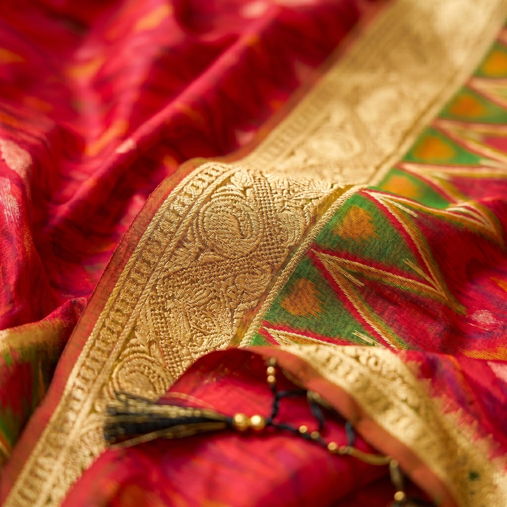 Crimson Ikat Powerloom Silk (D) Ready To Wear Pocket Saree