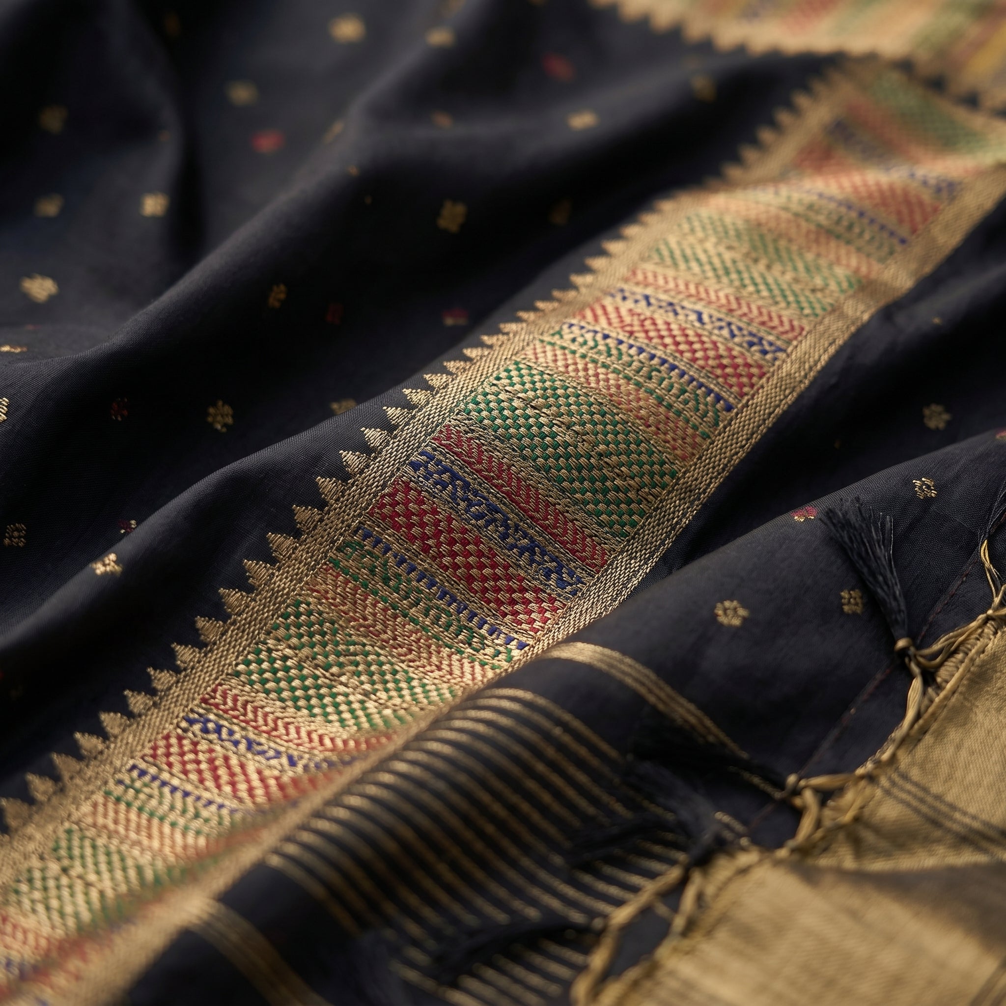 Festival Of Drapes (E) Ready To Wear Pocket Saree