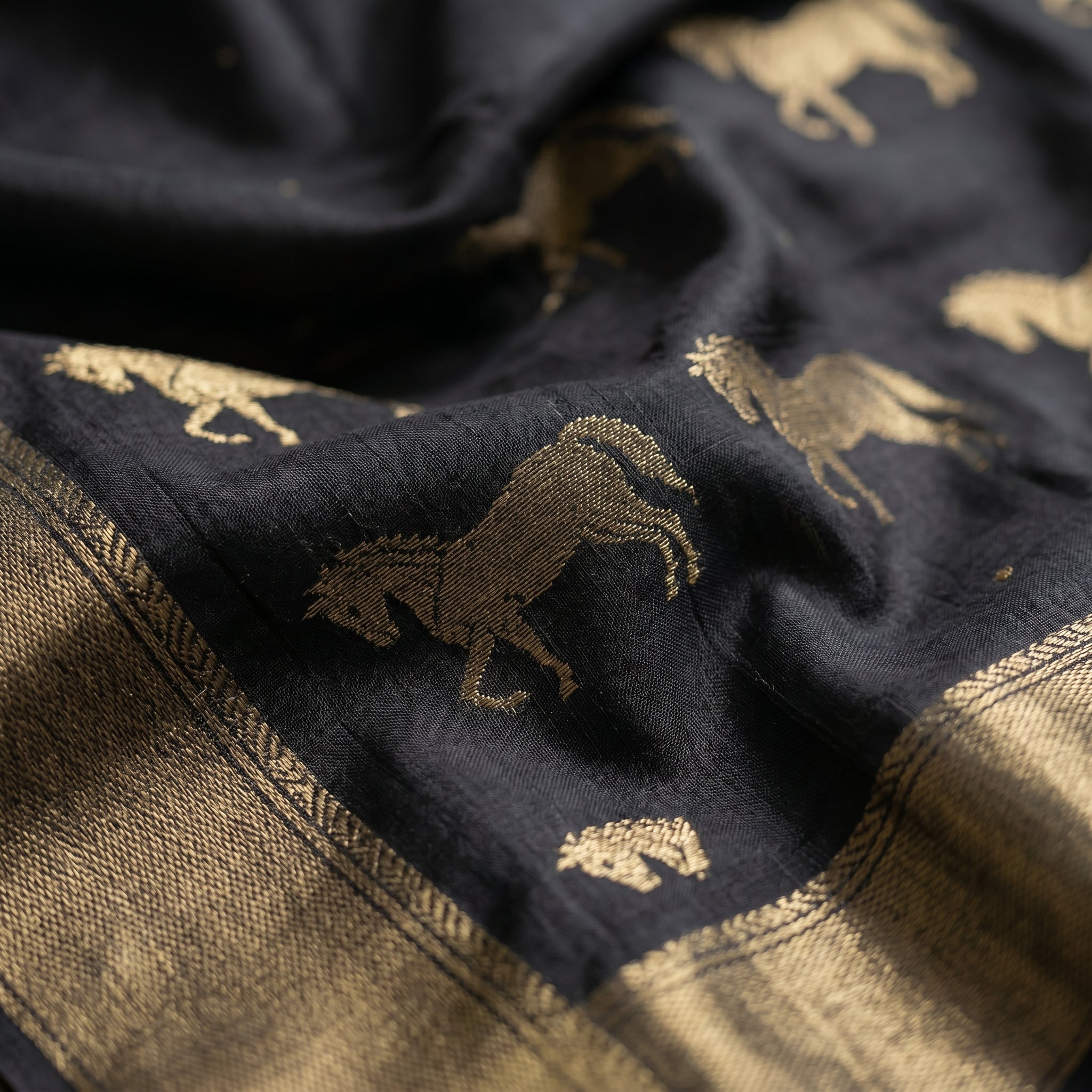 Avyukta Silk (G) Ready To Wear Pocket Saree