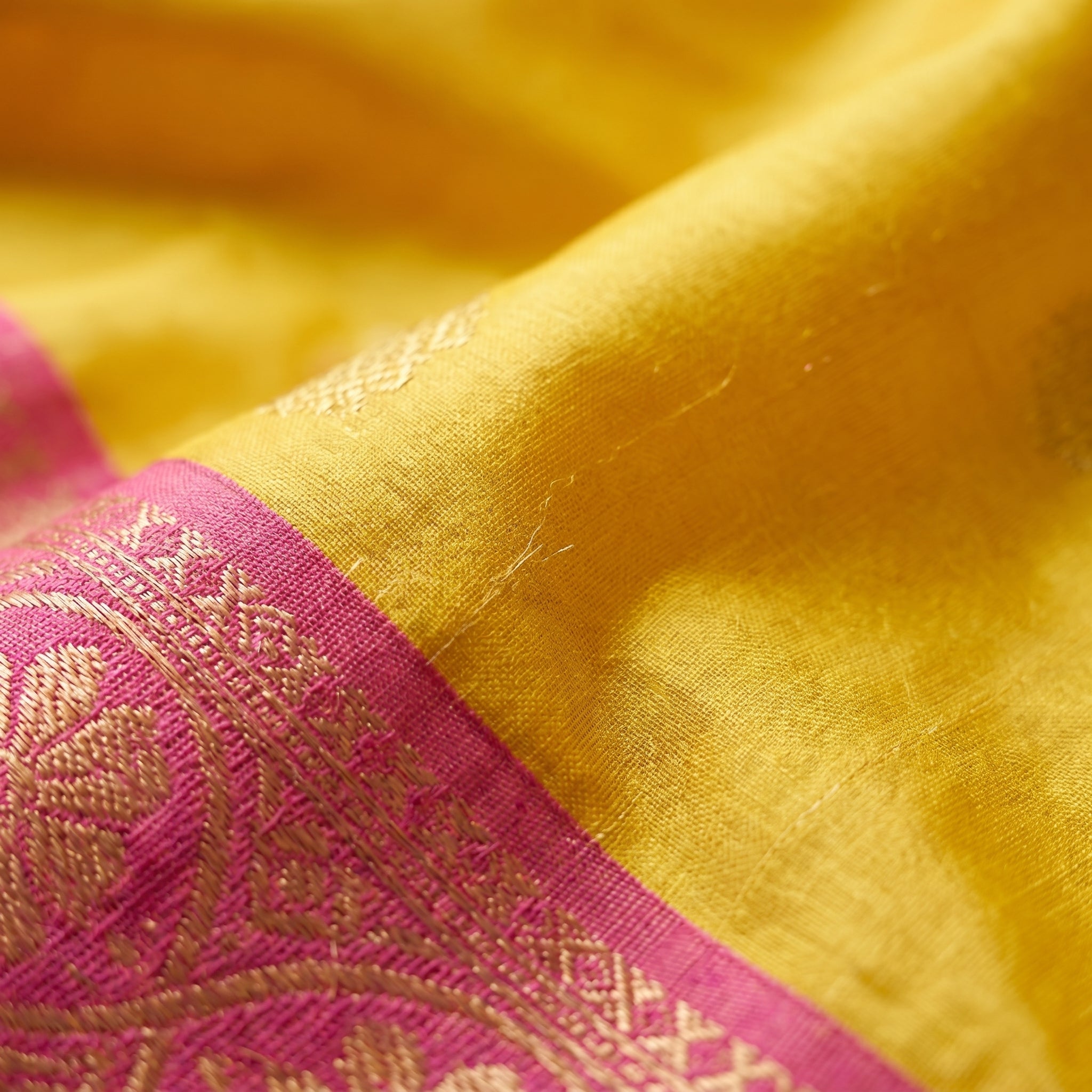 Dviranga – Dual Tone Silk Ready-to-Wear Pocket Saree