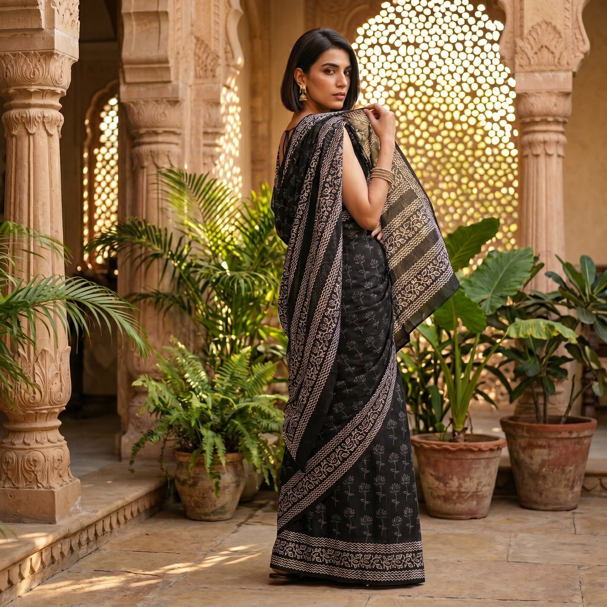 Lichfield Angel Mul Cotton Ready-To-Wear Pocket Saree