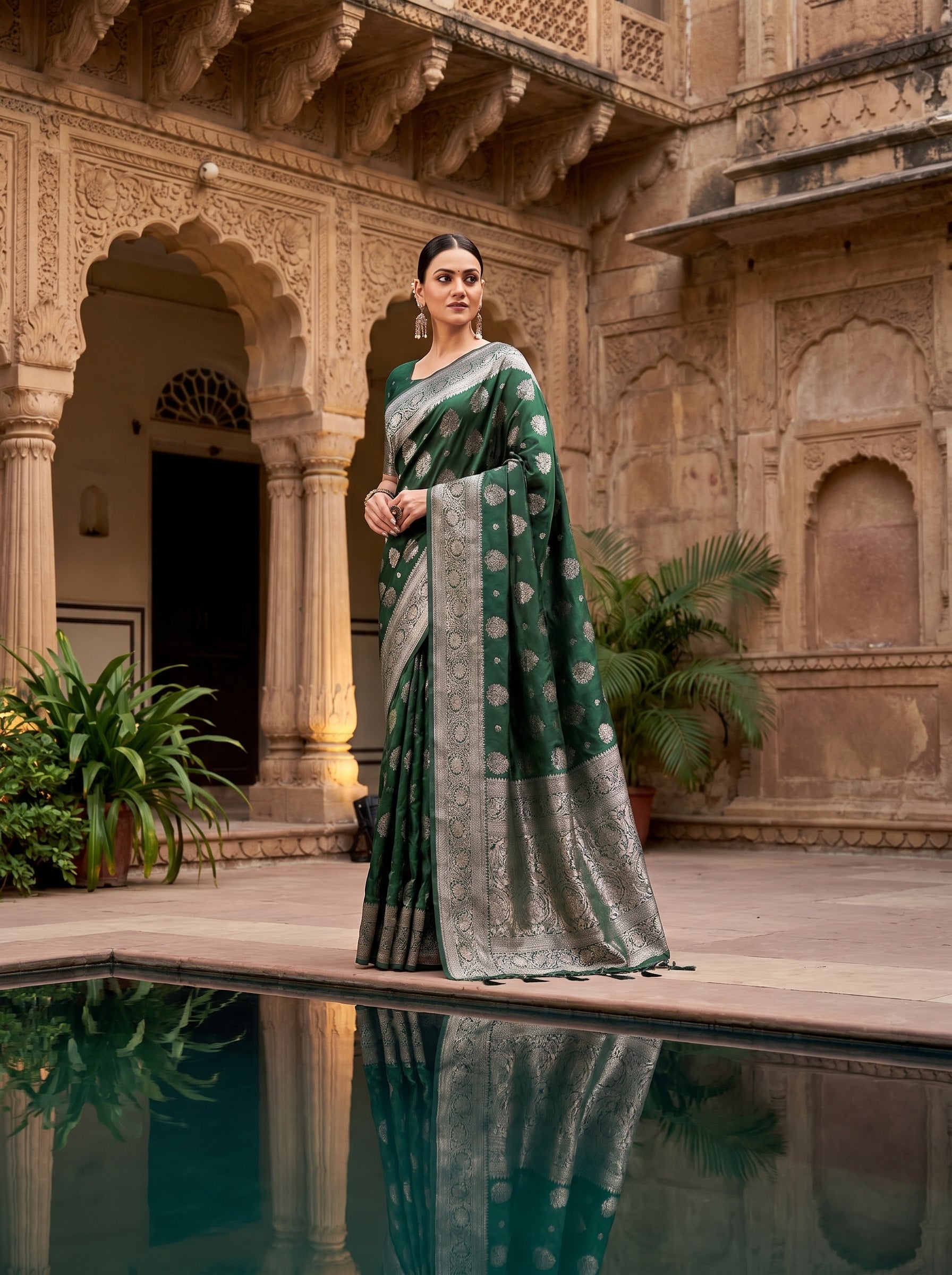 Silkspell Dark Green Ready To Wear Pocket Saree