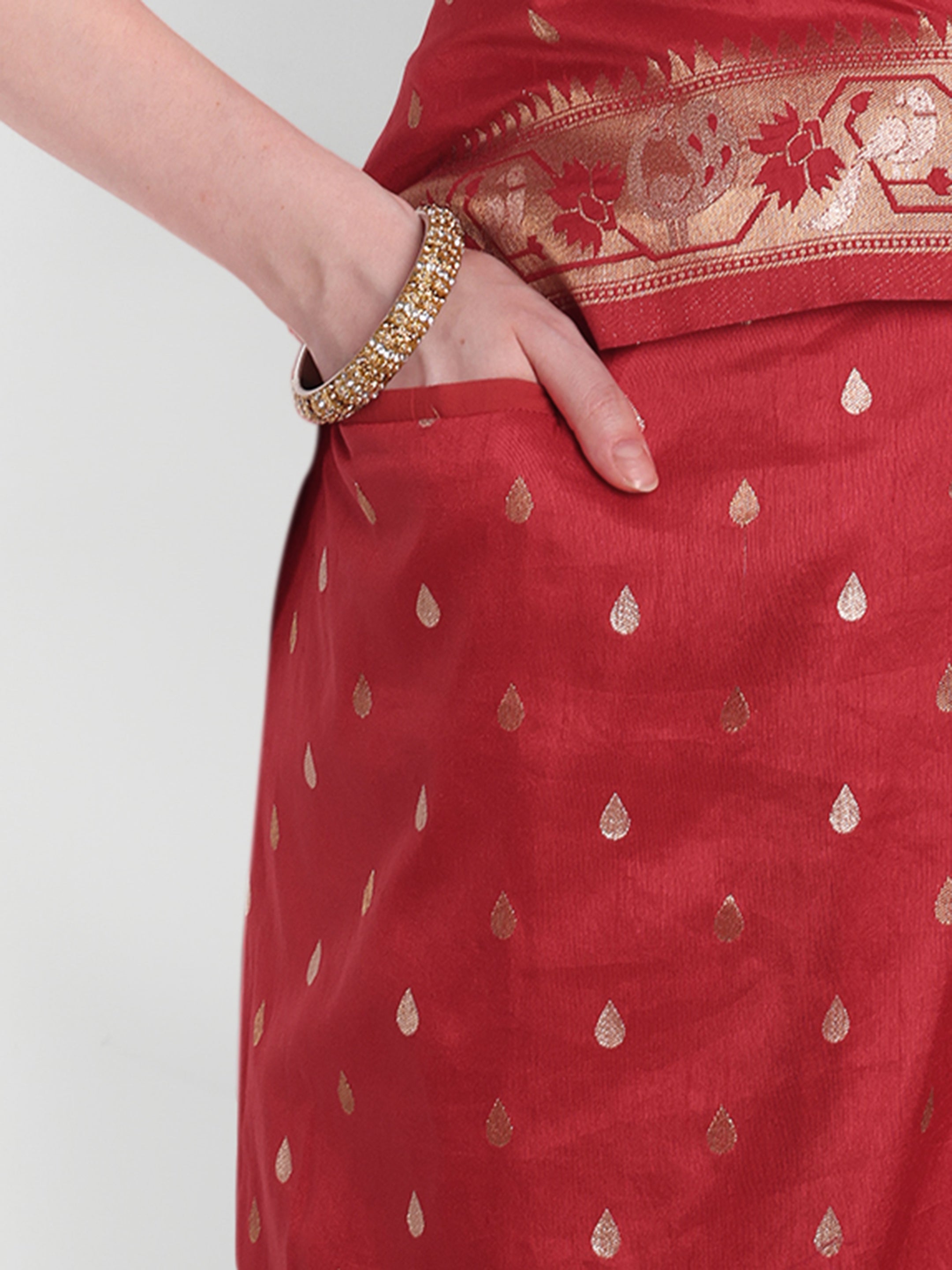 Red Royale Paithani Silk Ready To Wear Pocket Saree